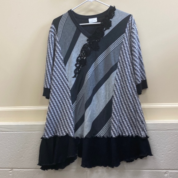 DesignbyNatalia handmade patchwork sweater - Picture 1 of 5